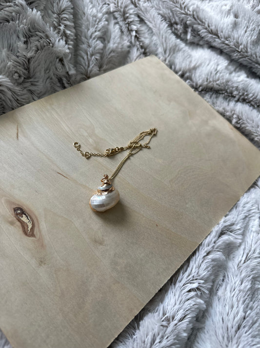 Shell Necklace